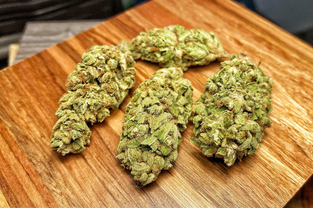 Light Dep Suver Haze Hemp Flower  - BackWoodz CBD 